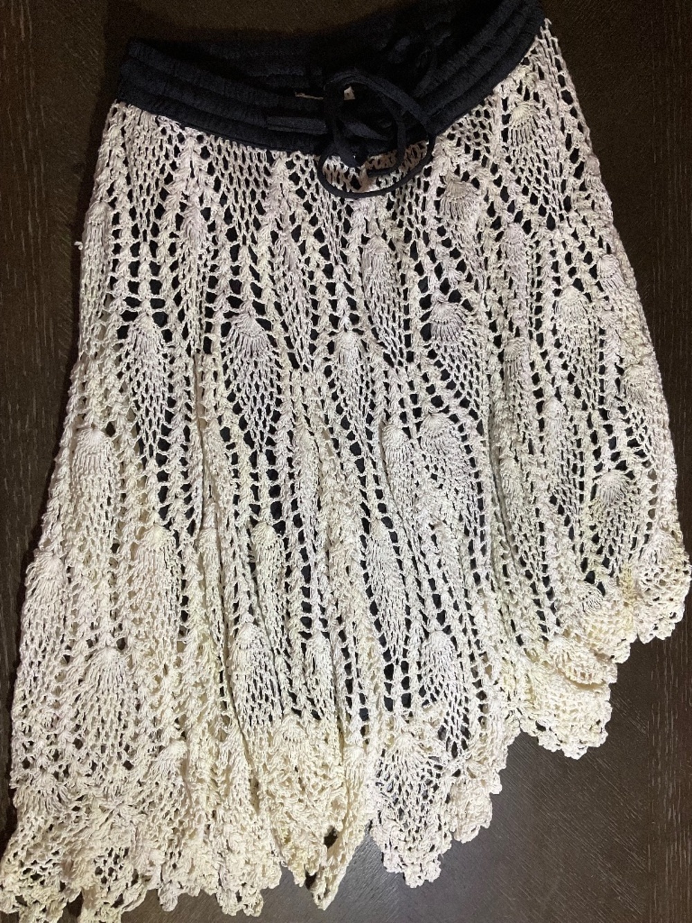 CROCHET  SKIRT  LADIES LINED by   STREETWEAR  SOCIETY ..  SIZE L.